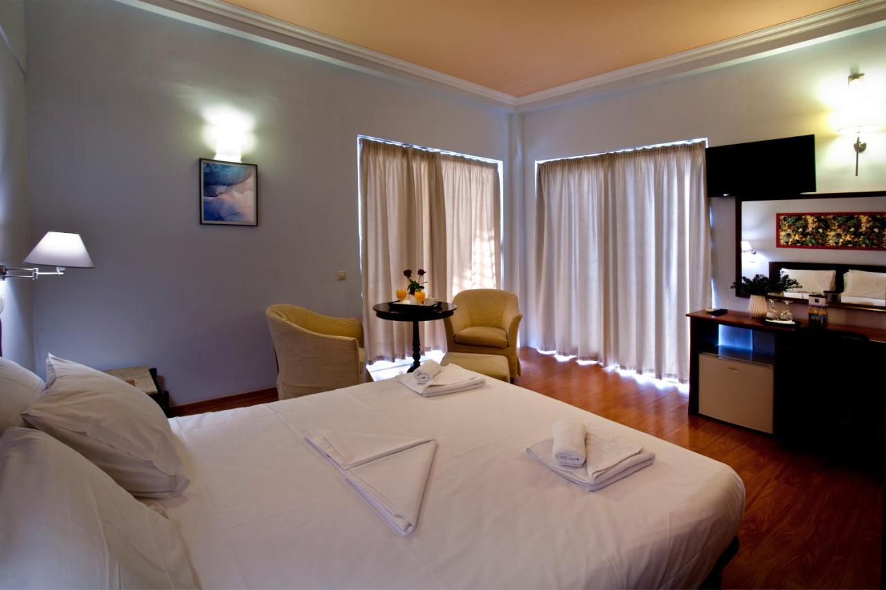 Grand Hotel Loutraki Exterior photo