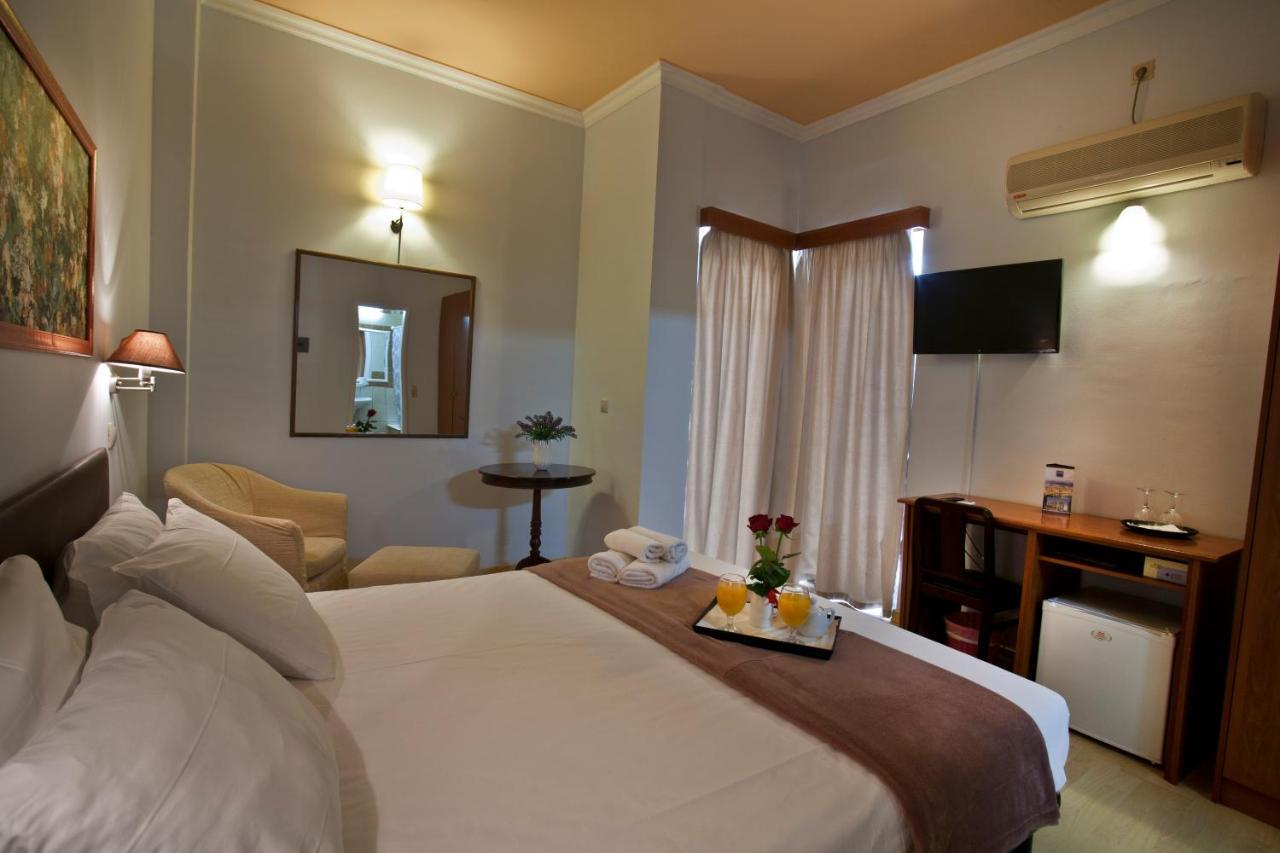 Grand Hotel Loutraki Exterior photo
